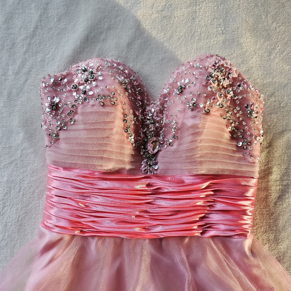 Party dress - Picture 2 of 8